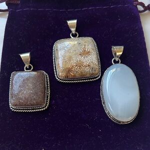 Silver agate stone‎ pendants